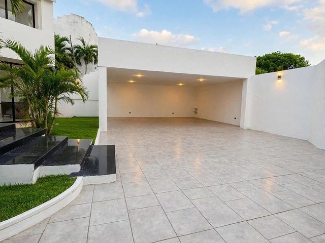 place photo 41