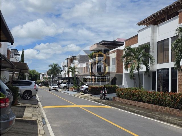 place photo 54