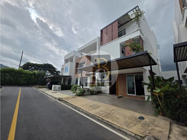 place photo 56