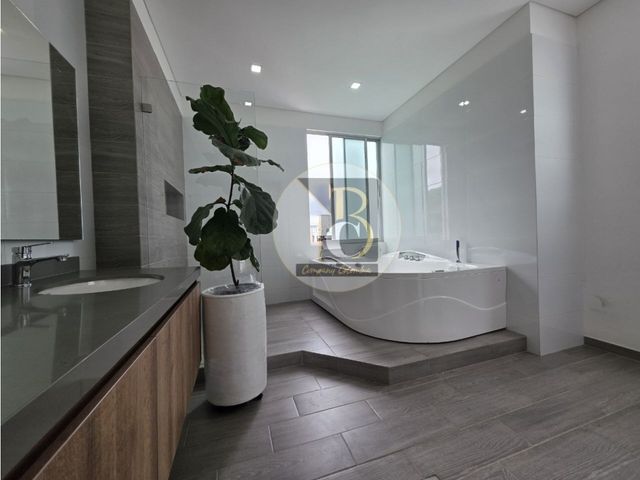 place photo 49