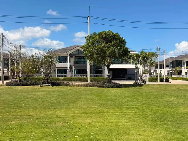 place photo 36