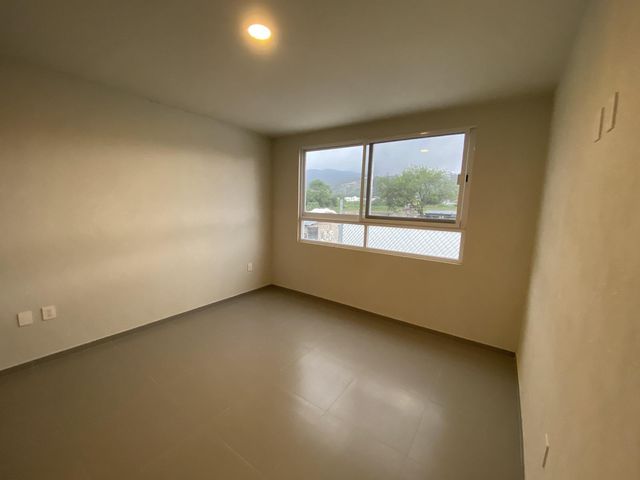 place photo 49