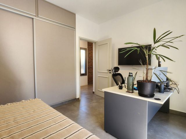 place photo 43