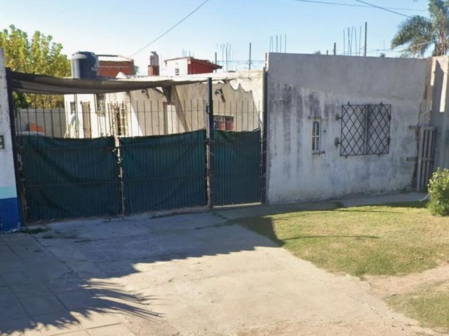 VENTA CASA + GRAN PONTENCIAL PARA EDIFICACIÓN