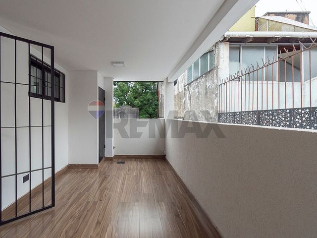 place photo 48