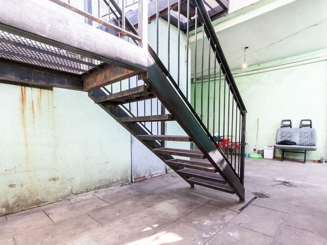 place photo 51