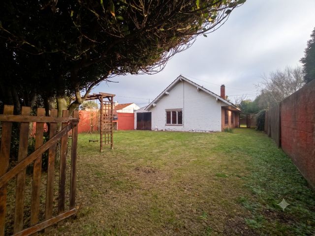 place photo 34