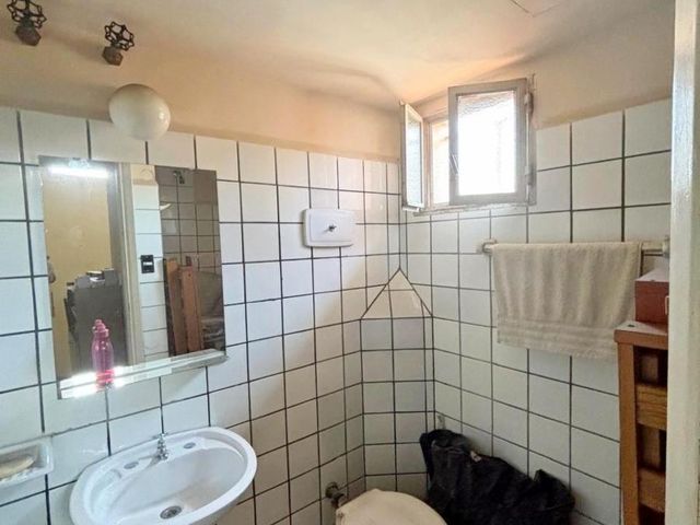 place photo 51