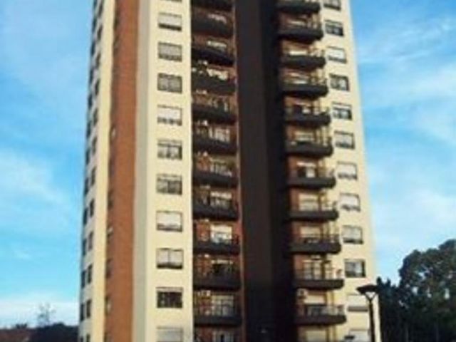 Departamento de 3 ambientes en Complejo Terrazas de Quilmes.
