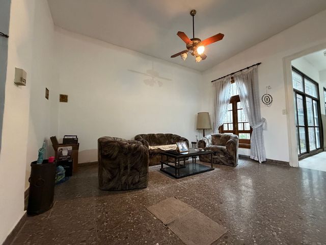 place photo 52