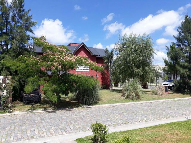 place photo 30