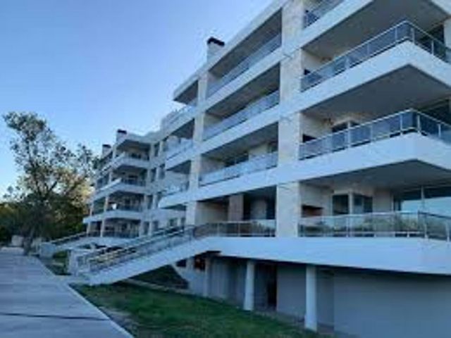 Departamento en O P O R T U N I D A D en Venta en Fincas de Hudson Condominio del Lago