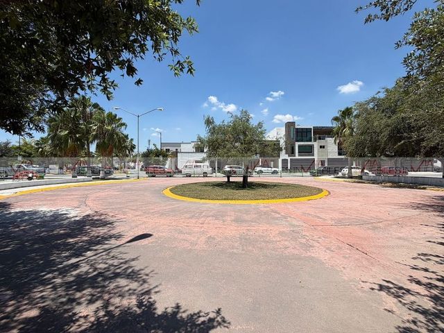 place photo 25