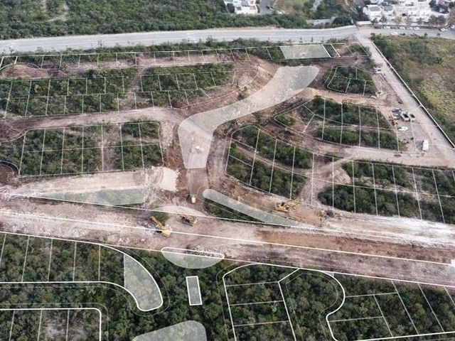 TERRENO RESIDENCIAL en CUMBRES ELITE