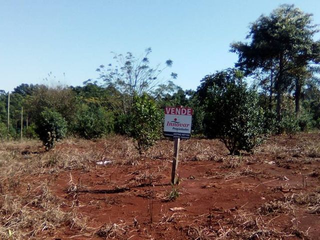 MUY BUEN TERRENO EN ESQUINA
