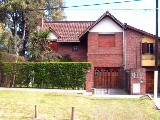 Importante casa a la venta en Bella Vista