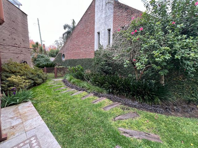 place photo 48