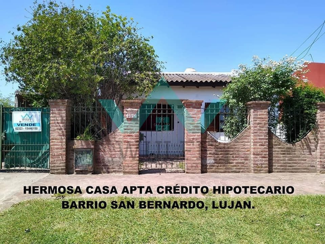 CASA EN LUJAN BARRIO SAN BERNARDO