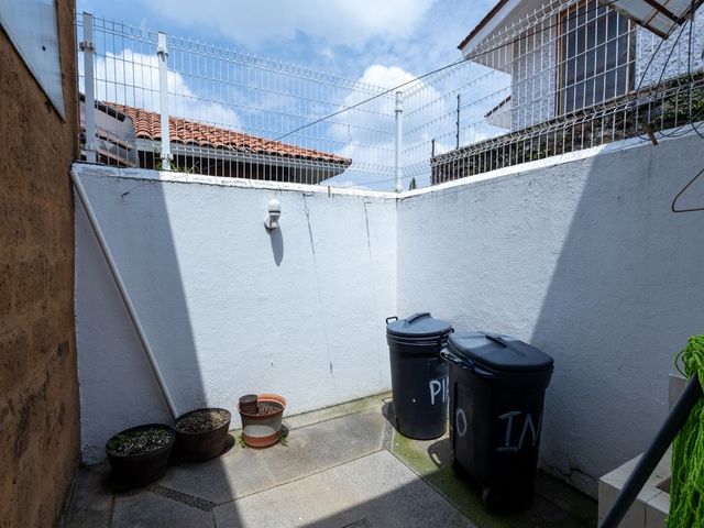 place photo 50
