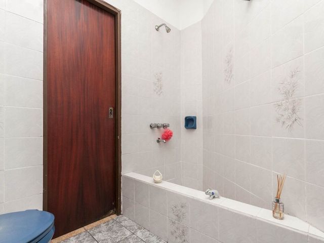 place photo 99