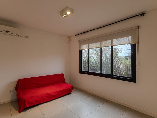 place photo 49