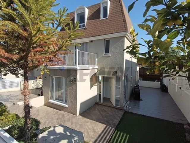 place photo 34