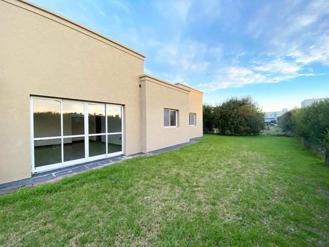 place photo 64