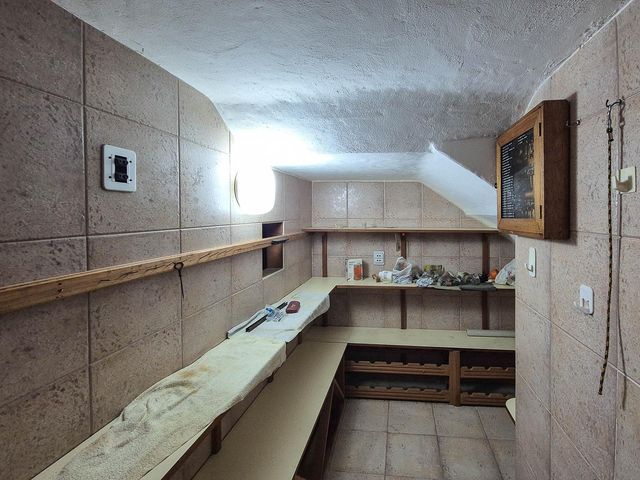 place photo 48