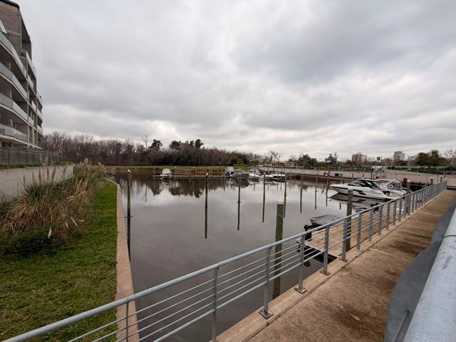 place photo 48