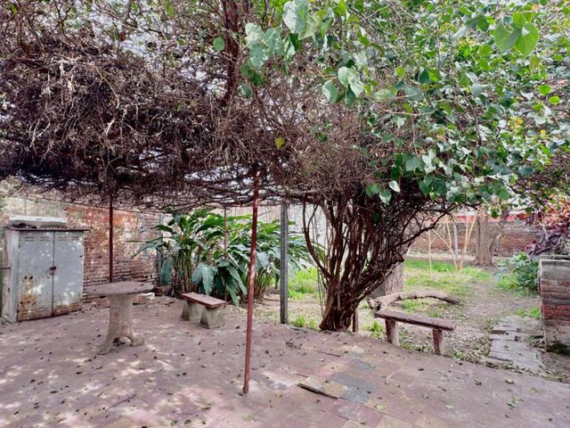 place photo 18