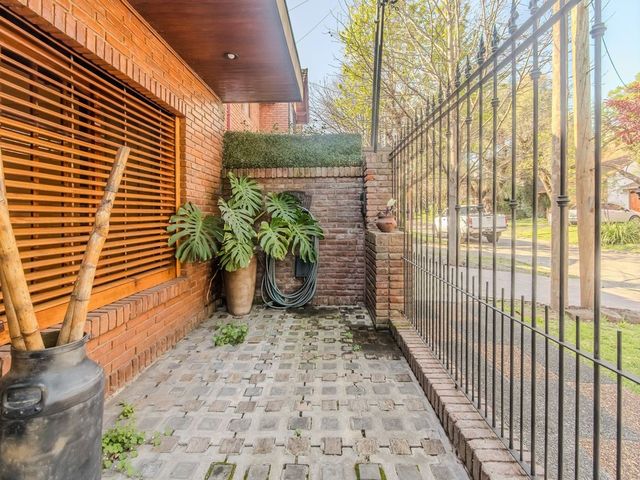place photo 71