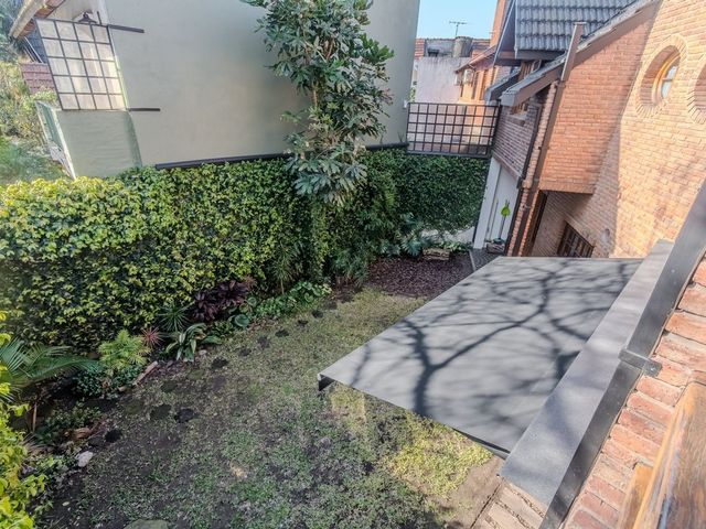 place photo 66