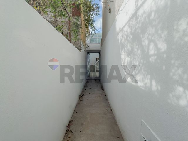 place photo 66
