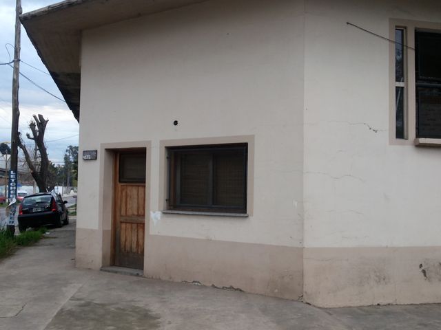 Ph fte 2 1/2 ambientes, dormitorio, cocina-comedor, baño, lavadero