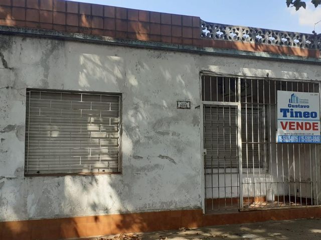 CASA AMERICANA A METROS DE LA AV. HIPÓLITO YRIGOYEN ZONA MORÓN