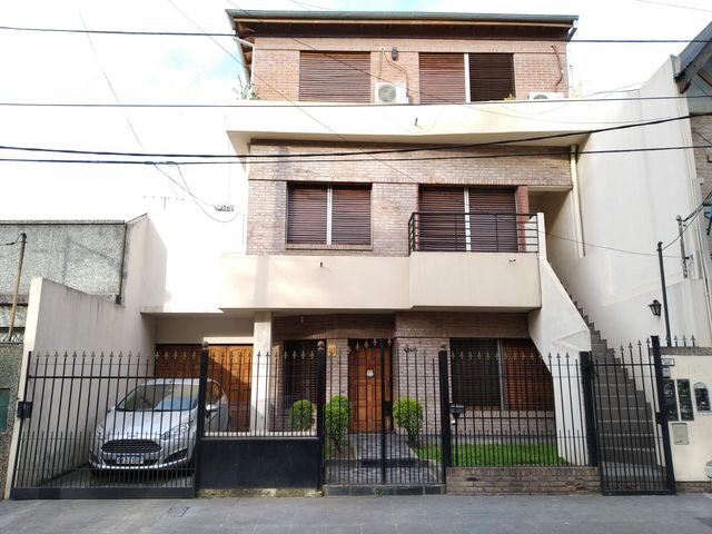 Departamento tipo ph 2 ambientes