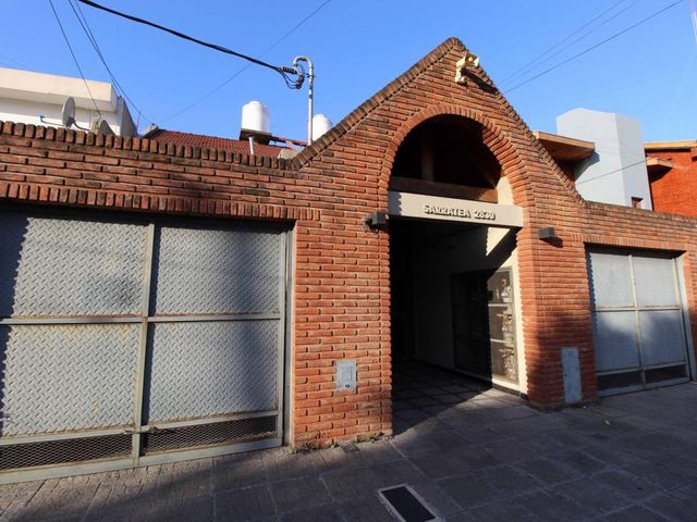 place photo 11