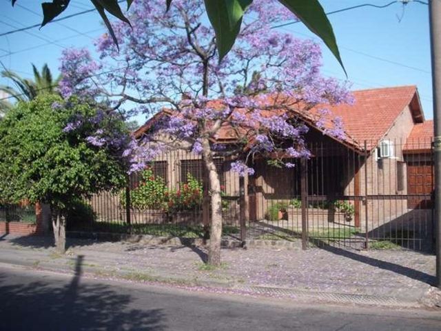 CASA EN COUNTRY SANTA INES CANNING