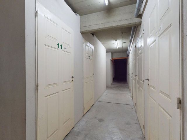 place photo 60