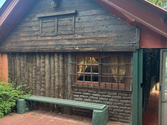 place photo 66