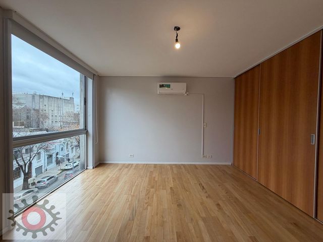 place photo 66