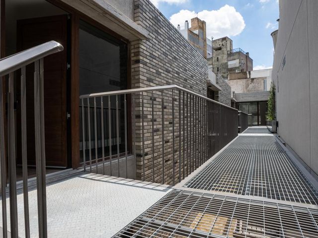 place photo 70