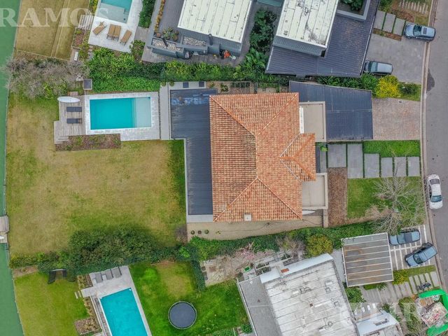 place photo 48