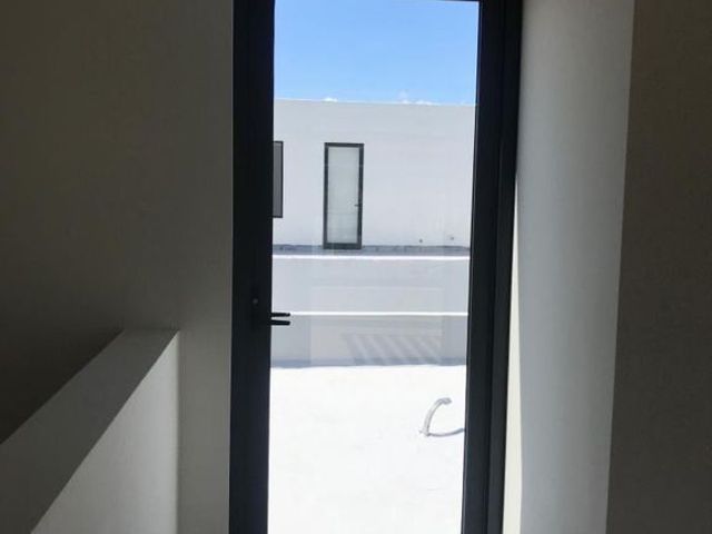 place photo 64