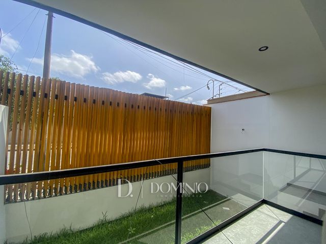 place photo 60