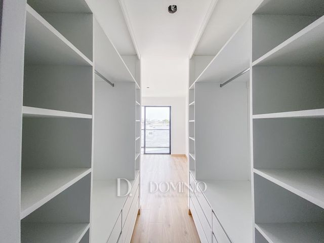 place photo 51