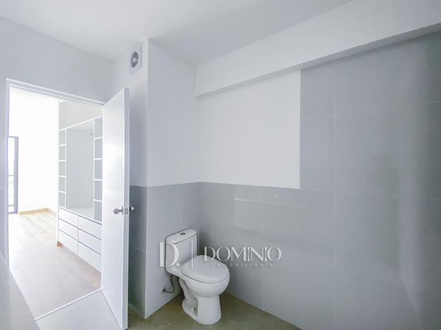 place photo 63