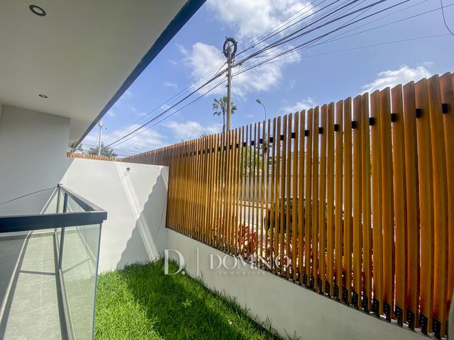 place photo 58