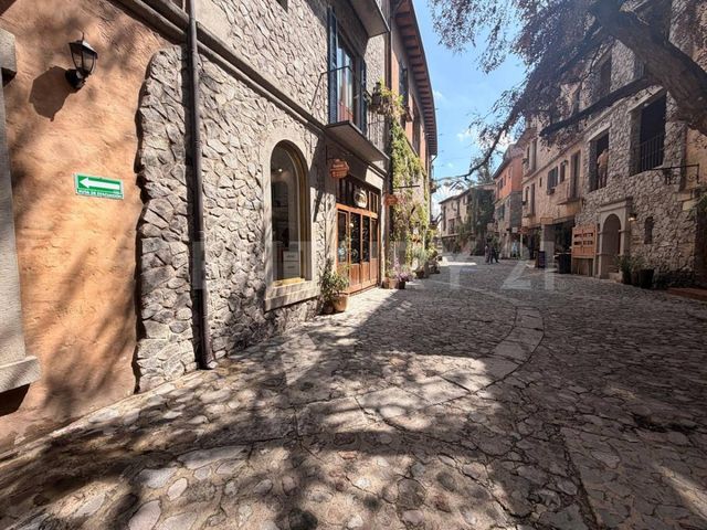 place photo 21