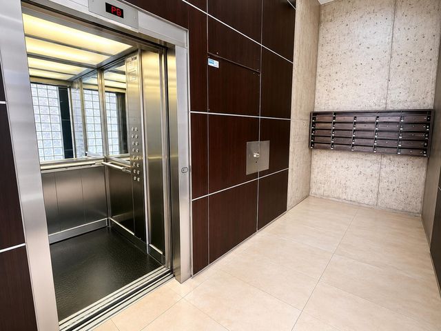 place photo 18